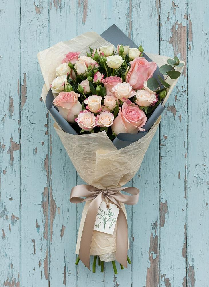 Букет нежный и розовый в Олекминске Букет цветов из: Розы в Олекминске