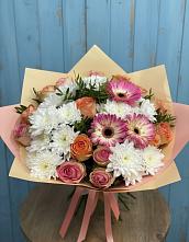 Букет гармония природы в Олекминске Букет цветов из:  Розы, Герберы и Хризантемы в Олекминске