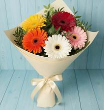 Букет праздник в Олекминске Букет цветов из:  Герберы в Олекминске