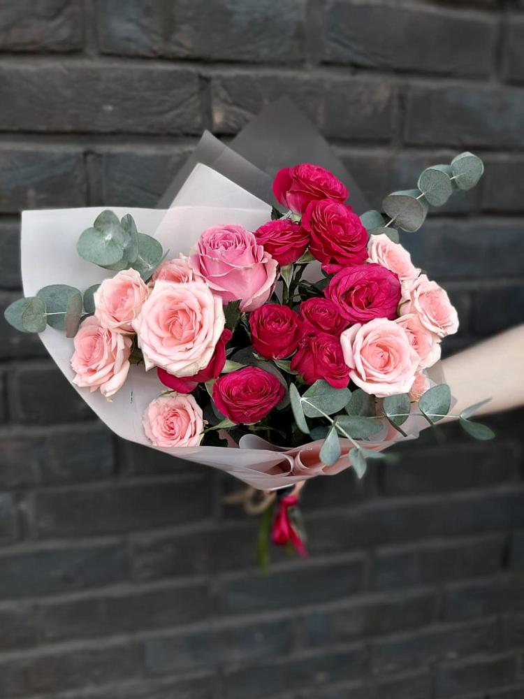 Букет роз Чудесное настроение в Олекминске Букет Чудесное настроение в Олекминске