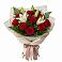 Букет высокая поэзия в Олекминске Букет цветов из: Лилии и Розы в Олекминске