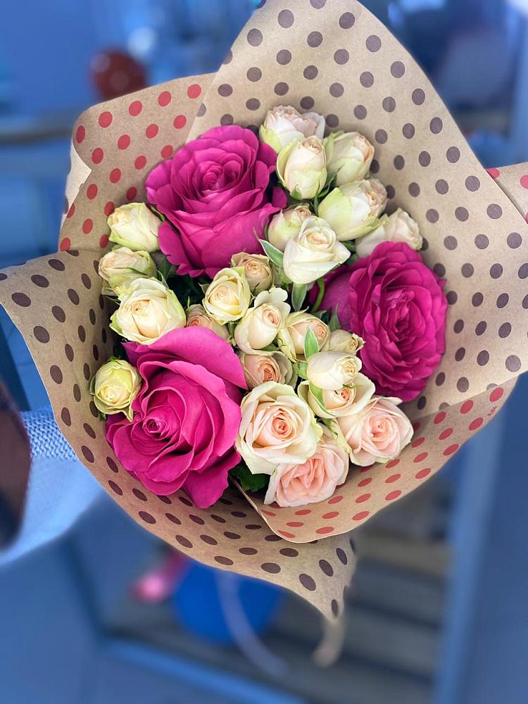 Букет ласковый взгляд в Олекминске Букет цветов из: Розы в Олекминске