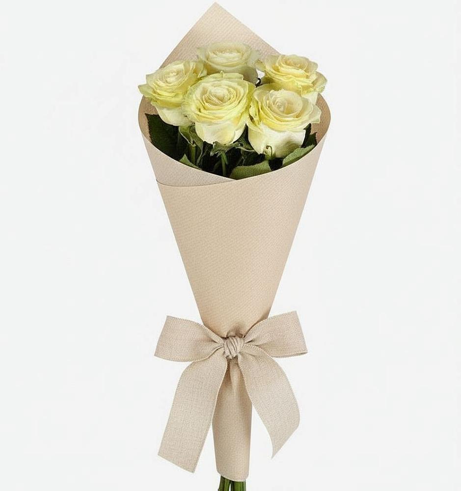 Букет белые крылья в Олекминске Букет цветов из: Розы в Олекминске