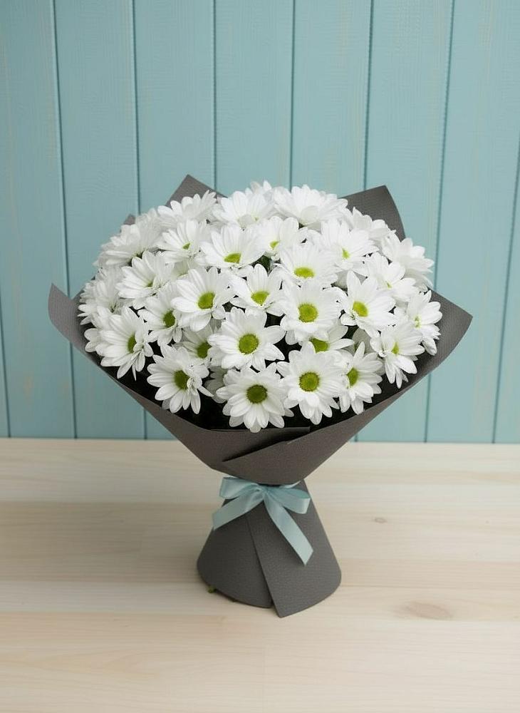 Букет белые хризантемы в Олекминске Букет цветов из: Хризантемы в Олекминске