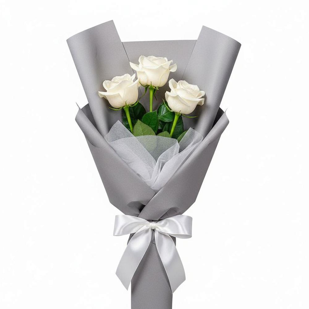 Букет 3 белые розы в Олекминске Букет 3 белые розы в Олекминске