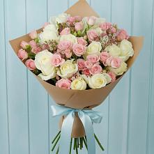 Букет романтичный подарок в Олекминске Букет цветов из:  Розы в Олекминске